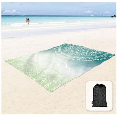 China Picnic Covering Mat Portable Waterproof Sandproof Mat Camping Beach Sandproof Oversize Free Beach High Quality Waterproof Sand for sale