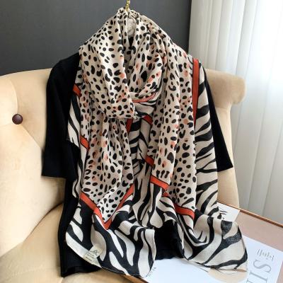 China Soft Feeling Scarves Autumn Women Shawl Scarves Oversized Cotton Scarf Latest Soft Touch Feeling Fashion Leopard for sale