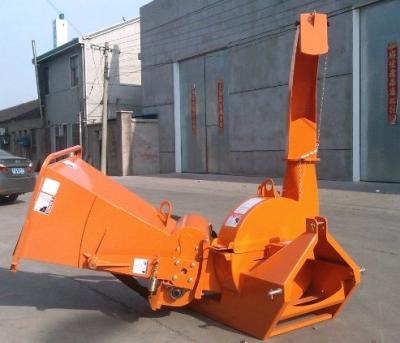 China 360 degree rotating discharge chute BX62 wood chipper, connection to tractor CAT I & II PTO revs 540/750 RPM for sale