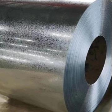 China Borde rajado 600m m regular galvanizado sumergido caliente de la lentejuela de la bobina del SOLDADO ENROLLADO EN EL EJÉRCITO por completo difícilmente en venta