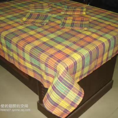 China Cheaper price waterproof 65%cotton and 35%polyester yarn-dyed tablecloth for sale