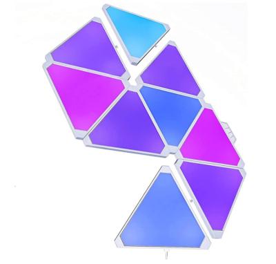 China FUNN013 RGB LED Triangle Atmosphere Intelligent Control Music Panel Modern Smart Splicing Honeycomb Light Digital Light for sale