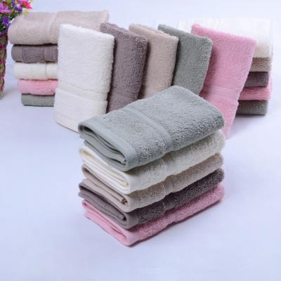 China Luxury Home&Hotel Plain Dyded Pure Cotton Square Towel 14''*14'' 65g Face Towel Hand Towel for sale