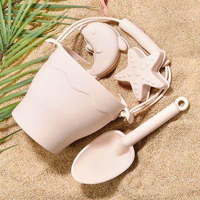 China 100% New Arrival Eco-friendly Summer Outdoor Buckets Set Eco-friendly Food Grade Silicone Beach Sand Toys For Kids Baby for sale