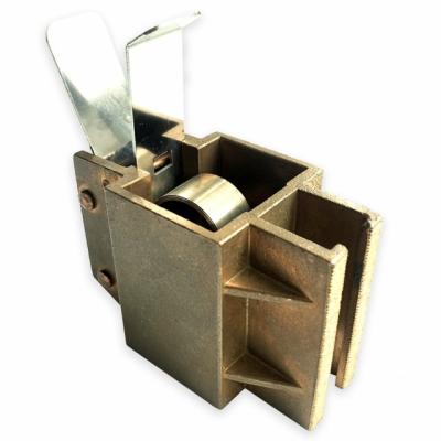 China DC Motor Starter Carbon Brush Holder Copper Carbon Brush Holder For Motor 40*32mm for sale