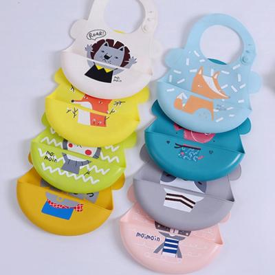 China Antibacterial High Quality Running Animal Cartoon Silicone Baby Waterproof Bib for sale