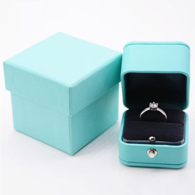 China Factory Price Escrow Jewelry Packaging New High Quality Handcrafted Green Jewelry Boxes for sale