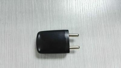 Chine Téléphone portable du port USB 5V 500mA de BRI/chargeur mobile de Smartphone avec le logement noir de PC à vendre