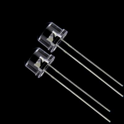 Κίνα 150mA 3.0V - 3.6V 0.5w 8mm άσπρων οδηγήσεων, δίοδοι των οδηγήσεων καπέλων αχύρου για το επίκεντρο προς πώληση