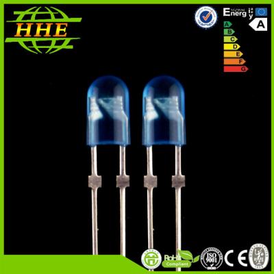 China 0.06W zerstreute Oval 5mm blaue LED Diode 460nm ausstrahlend - 470nm zu verkaufen