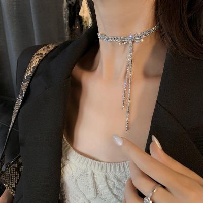 China New casual/sports niche arc necklace girl nc necklace full of simple diamonds and soft fashion temperament personality jewelry for sale