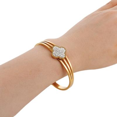 China CLASSIC Custom Made Single Link Chain Stainless Steel Flower Bling Clover Bracelet 18K Gold Screw Bracelets Summer Four Link Chain For Women for sale