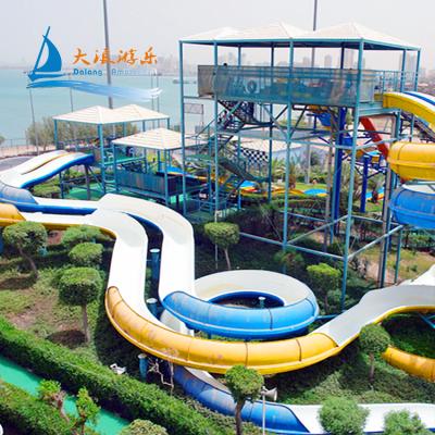 China High Quality Exciting Water Entertainment Giant Swimming Pool Slide Spiral Floating Water Slide For Outdoor Park Games Water Floating Entertainment By Sea Fiberglass for sale