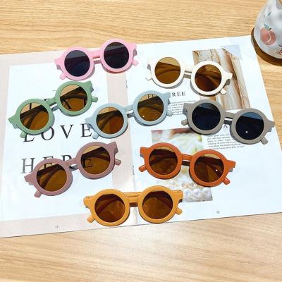 China Fashion Sunglasses Round Cute Cool Face Children Sunglasses Wholesale Hot Sales Small Children's Sunglasses for sale