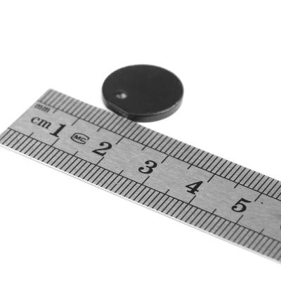 China IP68 CERD16 16x2mm 1.8m 2.5m IP68 Metal Ceramic Anti Adhesive RFID Tags Assets Tracking Tags for sale