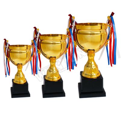 China Europe Large Replica Metal Chrome Award Soccer Trophies Souvenir For Sale for sale