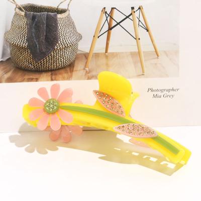 China Eco-Friendly Custom Fancy Extra Large Candy Color Flower Hair Claw New Arrival Designer Inspired Oversized Acetate Elephant Claw Clips 13cm Pitch for sale