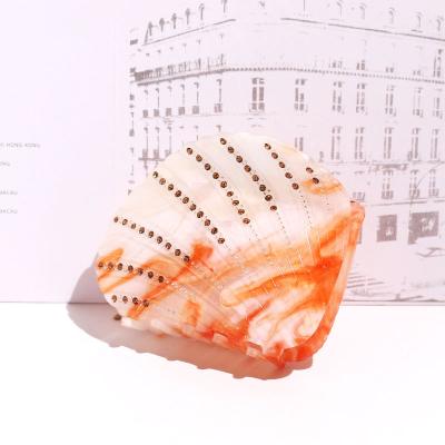 China Wholesale Latest Design Daily Decorative Sea Shell Hair Claws With Rhinestone Fancy Hair Accessories Shark Claw Clips For Young Women Hair Clip for sale