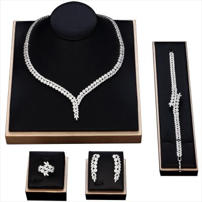 China FASHIONABLE Bridal Wedding Wedding Ring Four Piece Set For Banquet Jewelry Necklace Bracelet Earrings for sale