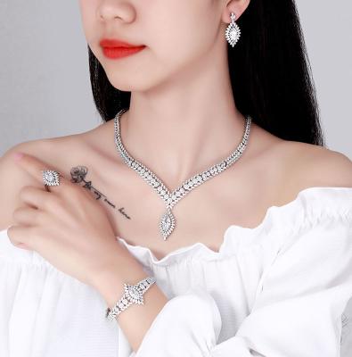 China Large TRENDY Elegant Necklace Earrings Fashion Jewelry Set Wedding Zircon Bridal Jewelry Sets For Women for sale