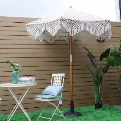 China Modern Outdoor garden furniture romantic style wood pole patio sun umbrella for sale