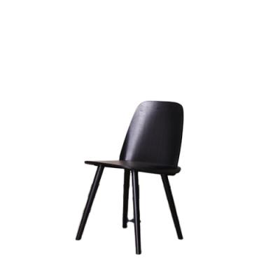 China Wholesale New Design Industrial Unique Black Birch Cafe Restaurant Wooden Elbow Chair (Other) For All Kinds Of Event for sale