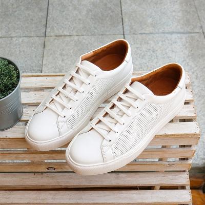 China Couple / Leisure Various Good Quality Perforated Couples Breathable Casual Sneakers for sale