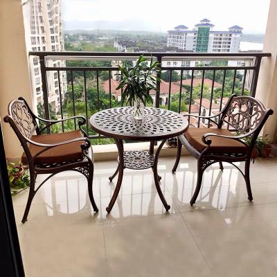 China Water Resistant Cast Aluminum Iron Garden Tables And Chairs Garden Aluminum Modern Set for sale