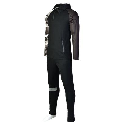 China Antibacterial New Design Custom Mens Sports Wear Track Training Suit Clothing Wear for sale