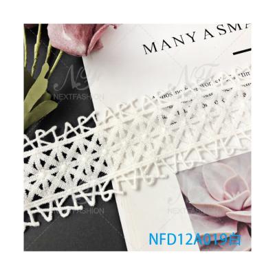 China Wholesale Customized Water Soluble Sash Embroidery Lace Crochet Lace for sale