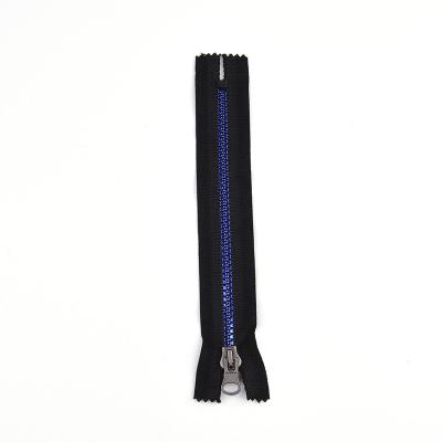 China Yiwu factory dawei brand high quality resin #5 auto lock end-end zipper metal zipper puller for jacket coat/blue jeans for sale