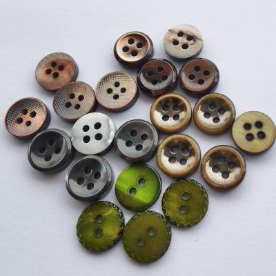 China Washable Customize Bespoke Your Design MOP Shell Buttons Shell Button Natural for sale