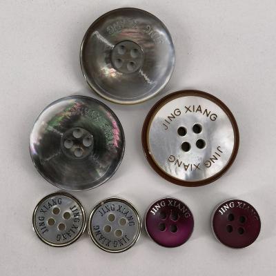 China Washable Custom Pearl Shell Logo Natural Buttons for sale