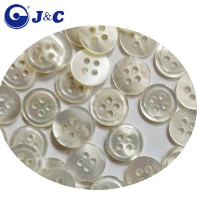 China 4 Viable Holes White Pearlescent Shell Buttons for sale