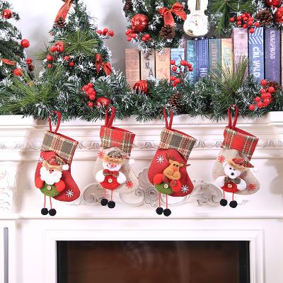 China 2021 Non-woven Fabric Mini Christmas Stocking Burlap Elk Candy Bag Chimney Christmas Tree Home Hanging Decoration Santa Xmas Party Kids Gift for sale