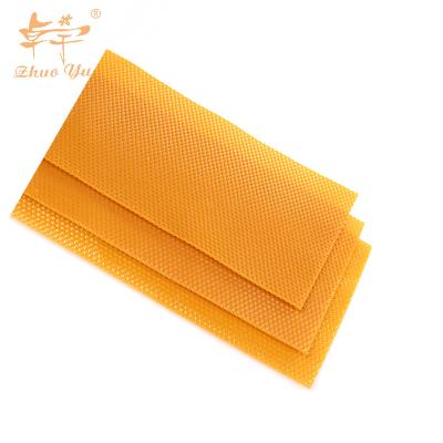 China Bee Sight Bee Keeping Hive Accessories Factory Supplies Honey Beeswax And Beeswax Base Sheet For Sale for sale