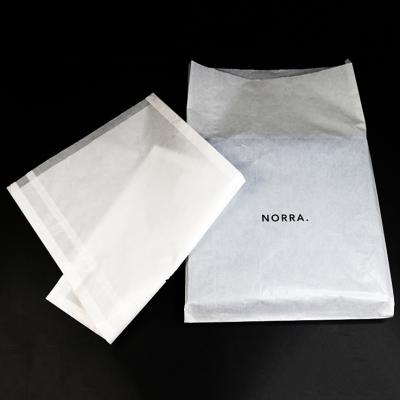 China Self-adhesive paper compostable paper bag for clothing packaging large size mailing bag wax paper recyclable bag for sale