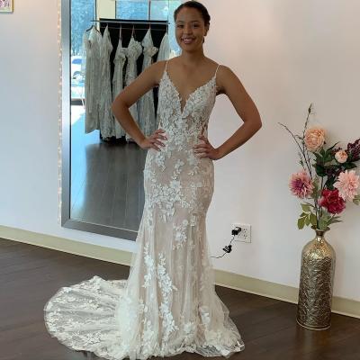 China New Design Applique Bridal High Quality V-neck Mermaid Bridal Gown Ivory Bridal Wedding Dress for sale