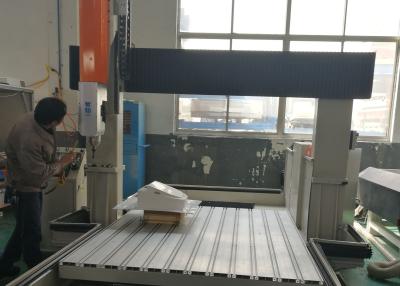 China Corte resistente del centro de mecanización del CNC 5 AXIS del control automático en venta