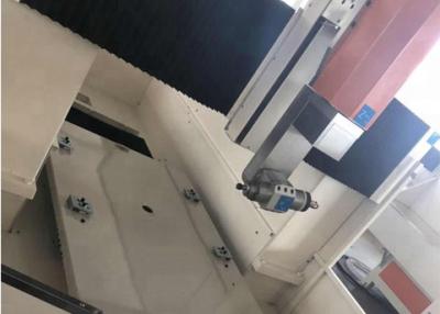 China Digital Control 6 Axis Machining Center Heavy Duty Compact Structure for sale