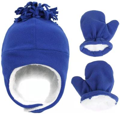 China AMAZONE BESTSELLER BBaby Hat Baby Eco-Friendly Mittens Sherpa Striped Fleece Beanie Hat Unisex Tuque Winter Hats For Baby Kids for sale