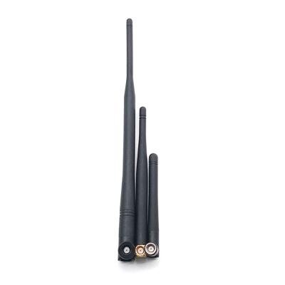 China RF LTE Band 5 dBi Wide 700-2700MHz SMA Male 4G Antenna Signal Router Rubber Omnidirectional Antennas for sale