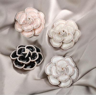 China Charm Camellia brooch necklace accessories buckles 2020 new brooch fashion jewelry brooch for women for sale