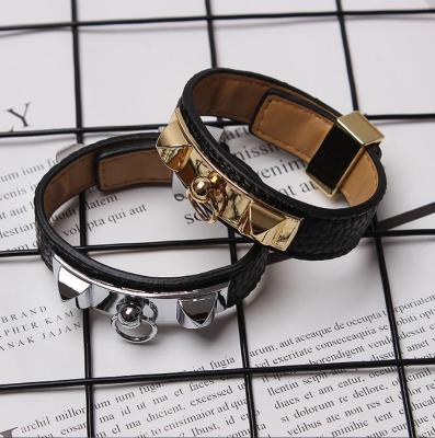 China CLASSIC Simple Rivet Leather Bangle Bracelet Ladies Fashion Gold Plated Bracelet for sale