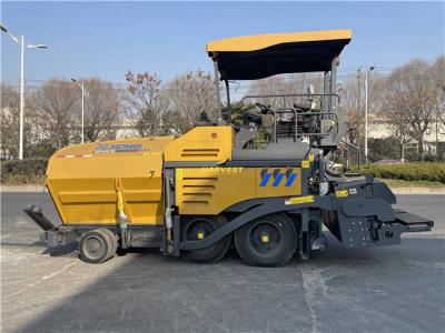 China  Road Machine 4.5m Paver RP453L Wheel Drive Asphalt Paver for sale