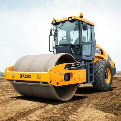 China XP303 30 Ton 545kPa Pneumatic Tire Vibratory Road Roller for sale