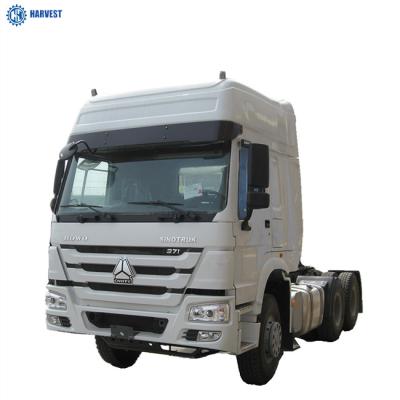 中国 12R22.5チューブレス タイヤが付いている高い屋根のSinotruk Howo 6x4 371hpの索引車のトラック 販売のため