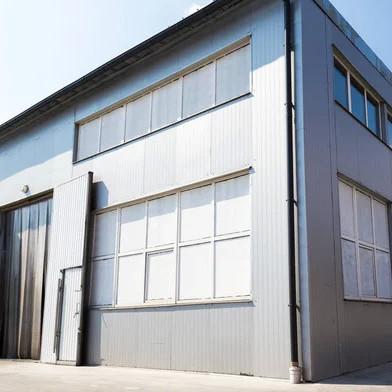 China Lightweight Prefab Steel Warehouse Building , Prefab Steel Frame Commercial Building for sale