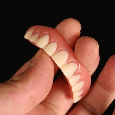 China Instant Teeth Flex Natural Shade Upper Veneer Smile Shape Instant Comfort Different Fit Cosmetic Smile for sale