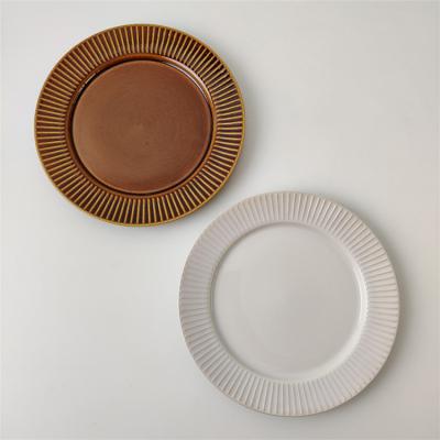 China Sustainable High End Simple Elegant European Style Round Superior Quality Dinner Porcelain Modern Dish for sale